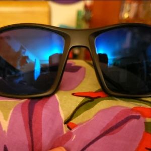 COSTA CORTEZ SUNGLASSES EUC!